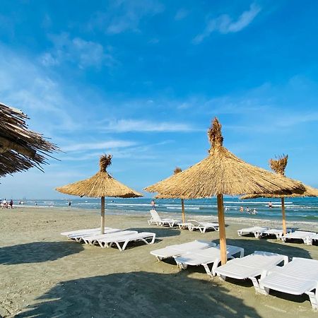 فيلا Casa Noastra De La Mare Năvodari المظهر الخارجي الصورة